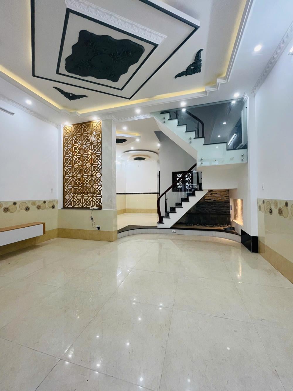 Cho thuê nhà 3 lầu full nội thất KDC Nam Long, Cần Thơ - 16 triệu/tháng