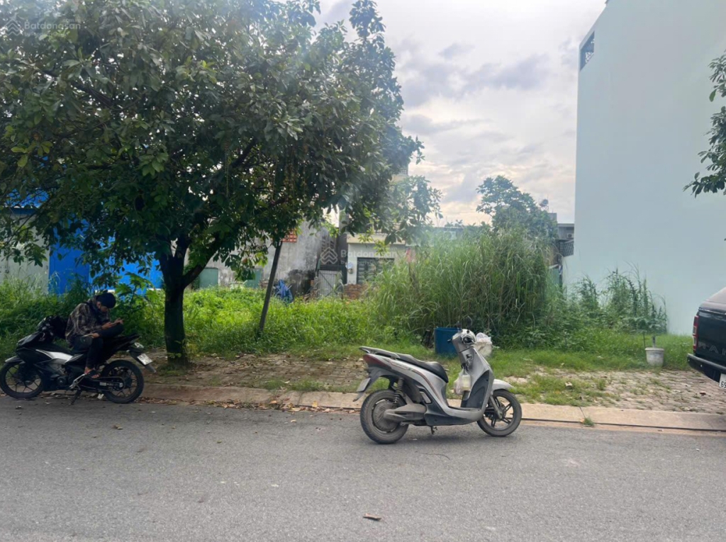 Bán nền 82m2 ngay trục lê khả phiêu - 3p tới chợ bình chánh - giá cực tốt 2.7 tỷ