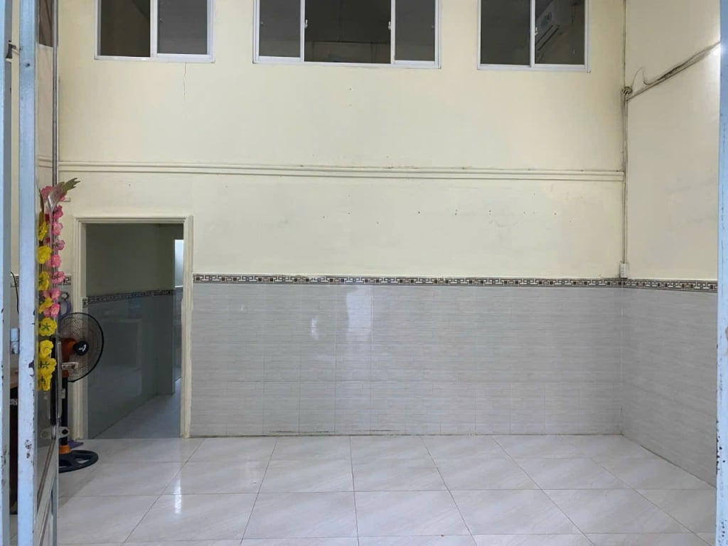 Cho thuê nhà nguyên căn 5x10m, 2PN, 2WC, Lê Văn Khương, Q12 - 4 Triệu/tháng
