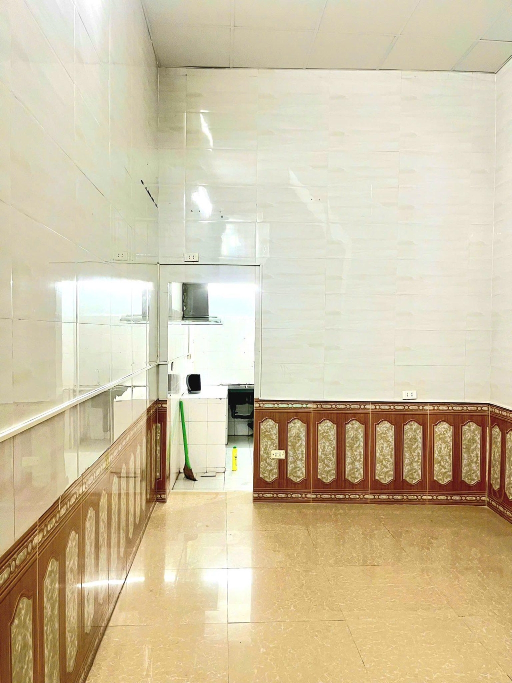 Cho thuê nhà 3 tầng Khương Trung, Thanh Xuân: 50m2, 3PN, giá 12tr/tháng - Vị trí đắc địa cho kinh doanh & gia đình