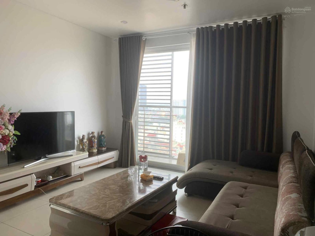 Cho thuê căn hộ 72m2 view Sân Lạch Tray, 2PN đầy đủ nội thất tại SHP Plaza, Hải Phòng