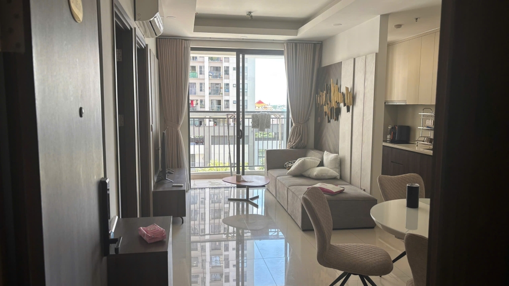 Căn hộ 60m2 Q7 Boulevard, 11tr/tháng, full nội thất, view hồ bơi, tiện nghi cao cấp