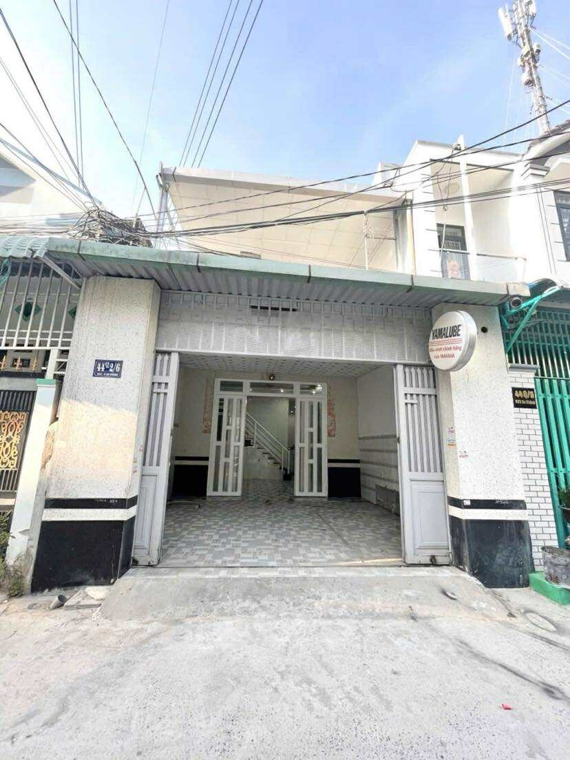 Nhà 1 lầu 2PN sân rộng 5x16m, Hồ Búng Sáng, Ninh Kiều, 6tr/tháng