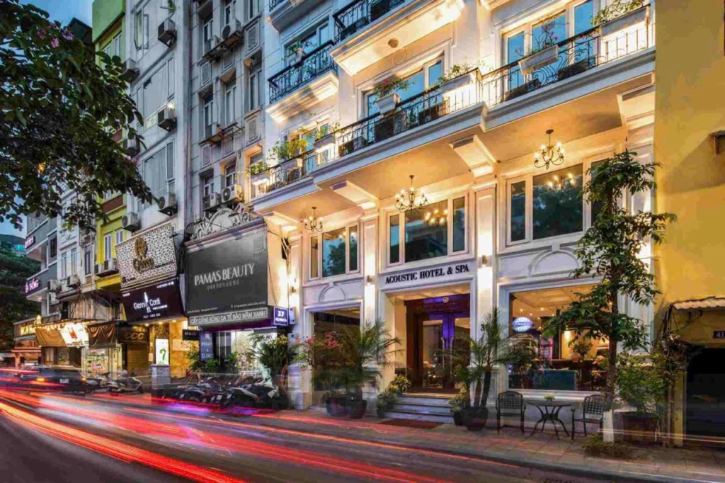 Khách sạn 4 sao 2 mặt phố cổ VIP, 70 phòng, dòng tiền 6 tỷ/tháng, sổ đỏ lâu dài