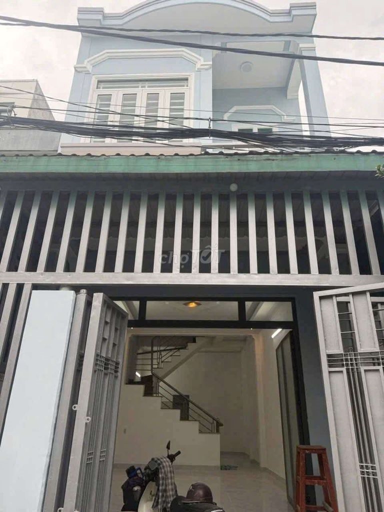 Nhà 2PN, phòng thờ, 2WC mới đẹp cho thuê đường số 7, Linh Tây, Thủ Đức - 9 triệu/tháng