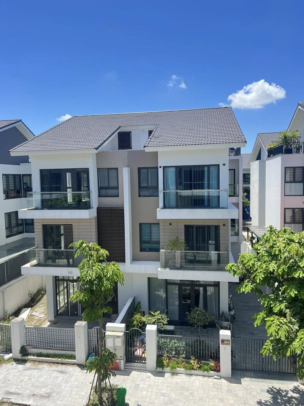 Cho thuê biệt thự Dương Nội: Giá tốt, vị trí đắc địa, phù hợp ở & kinh doanh